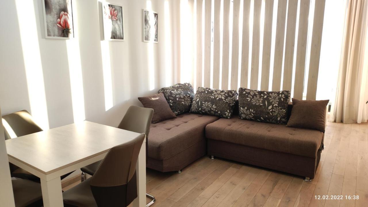 Apartments Beatrice Rafailovići Zewnętrze zdjęcie