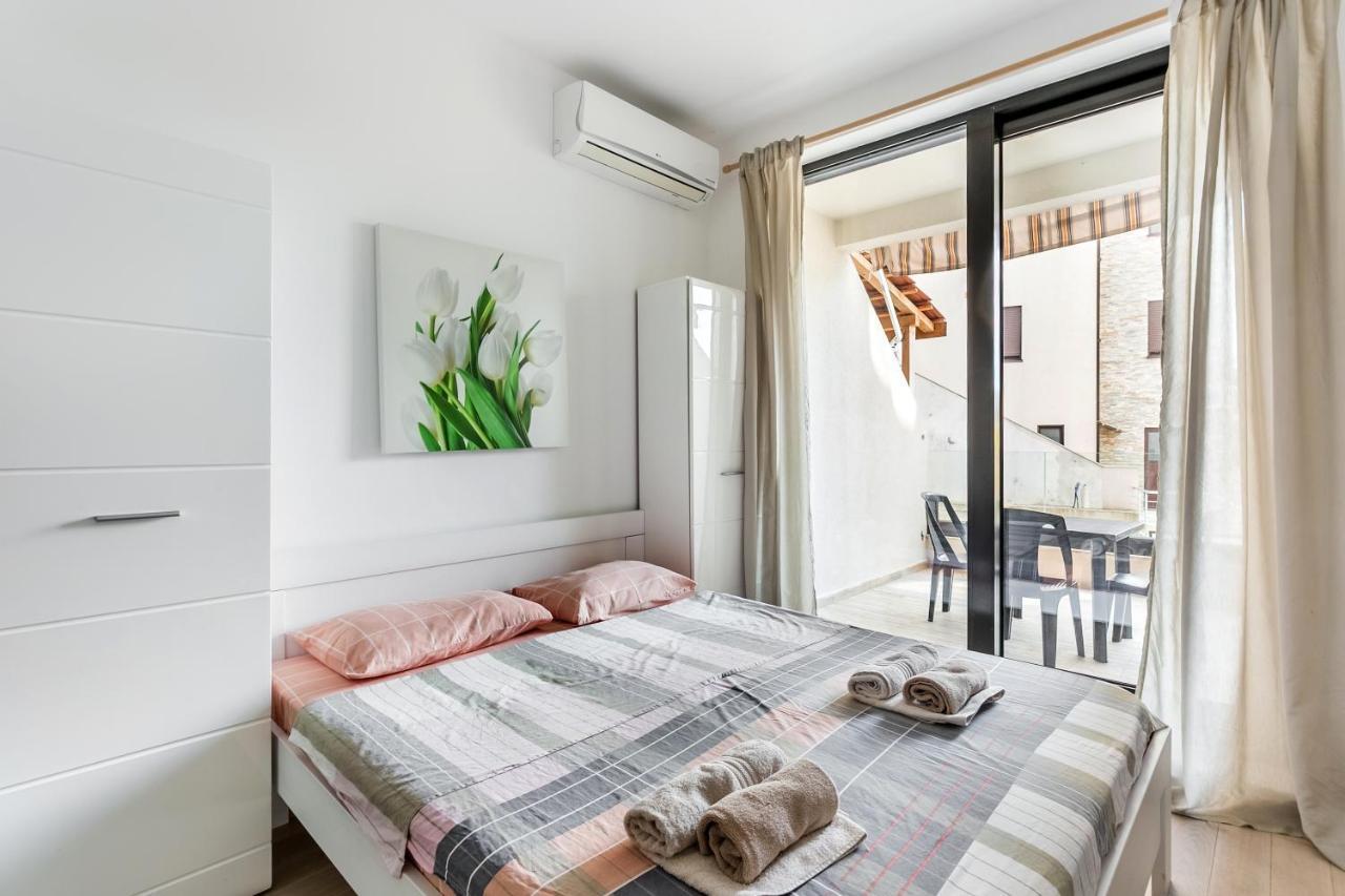 Apartments Beatrice Rafailovići Zewnętrze zdjęcie
