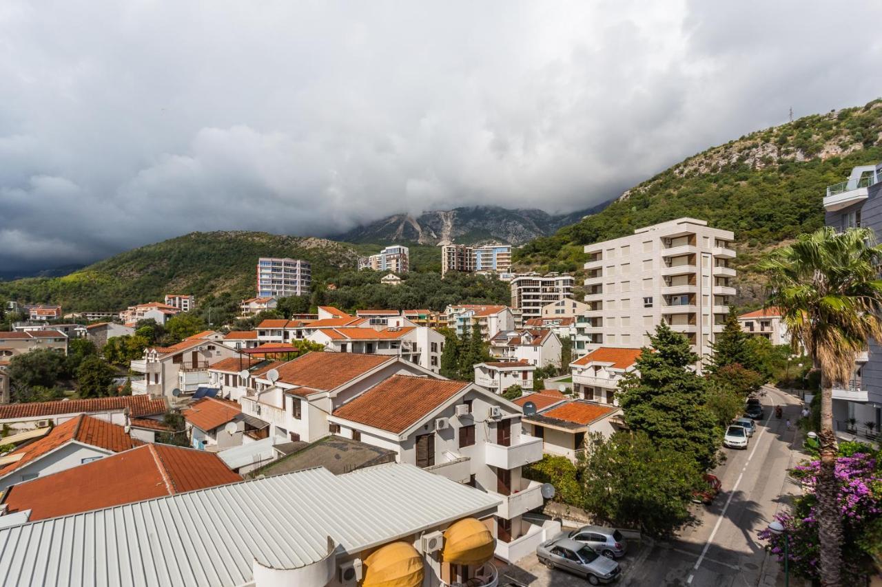Apartments Beatrice Rafailovići Zewnętrze zdjęcie