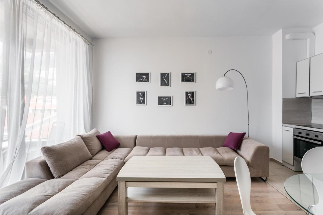 Apartments Beatrice Rafailovići Zewnętrze zdjęcie