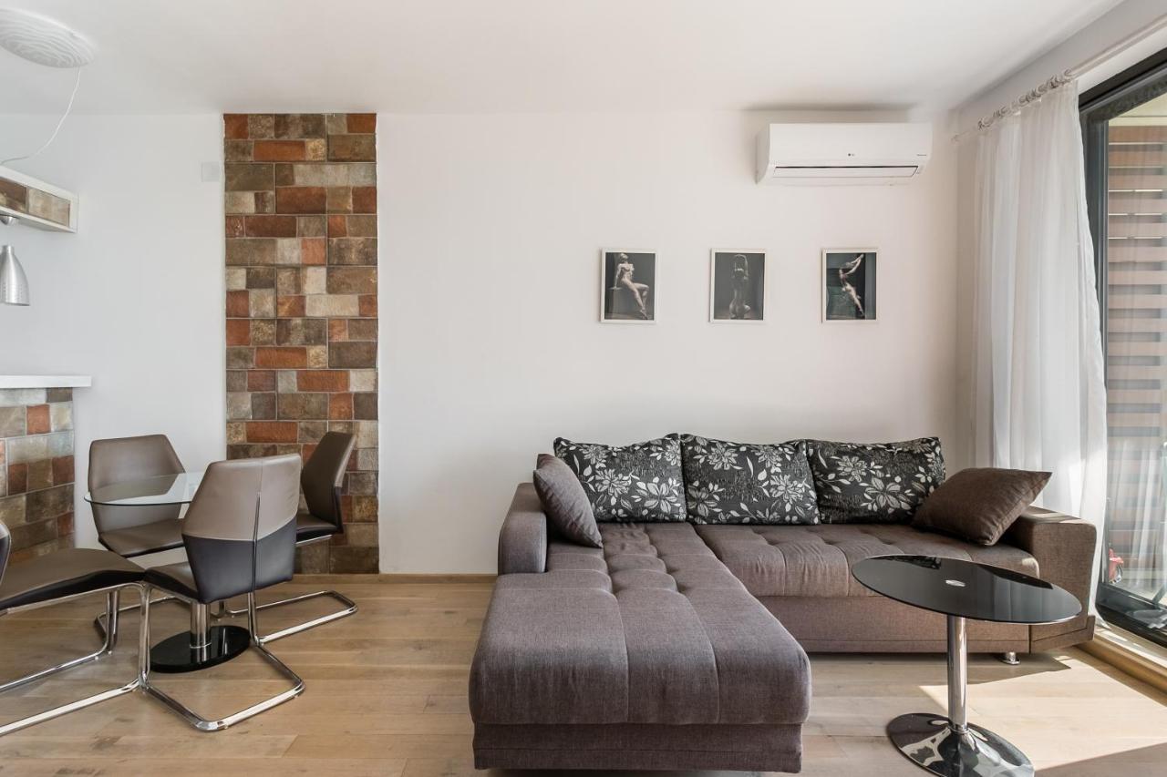 Apartments Beatrice Rafailovići Zewnętrze zdjęcie