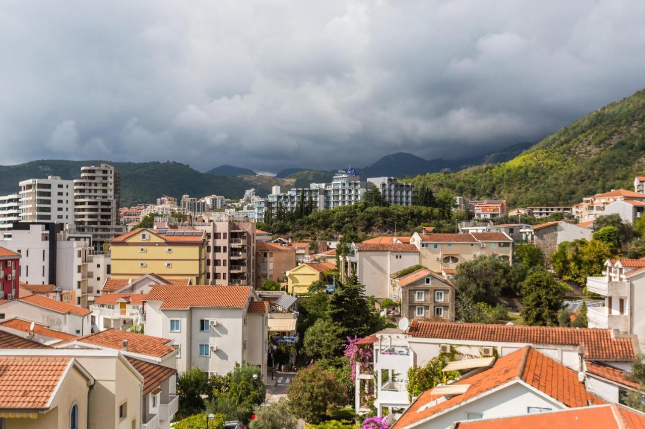 Apartments Beatrice Rafailovići Zewnętrze zdjęcie