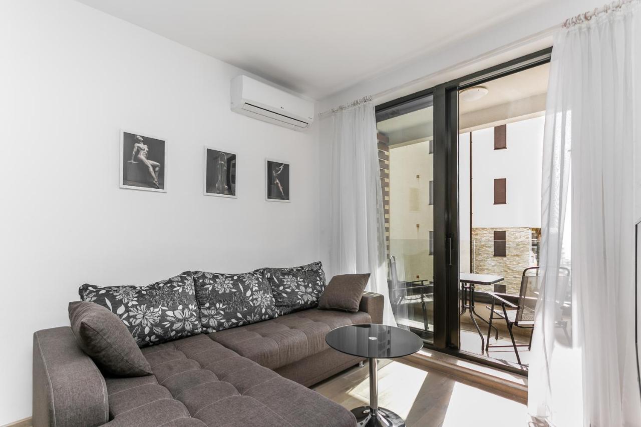 Apartments Beatrice Rafailovići Zewnętrze zdjęcie